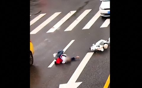 8c190f0dcc6f43579301419135b7f829~tplv-tt-origin-web:gif