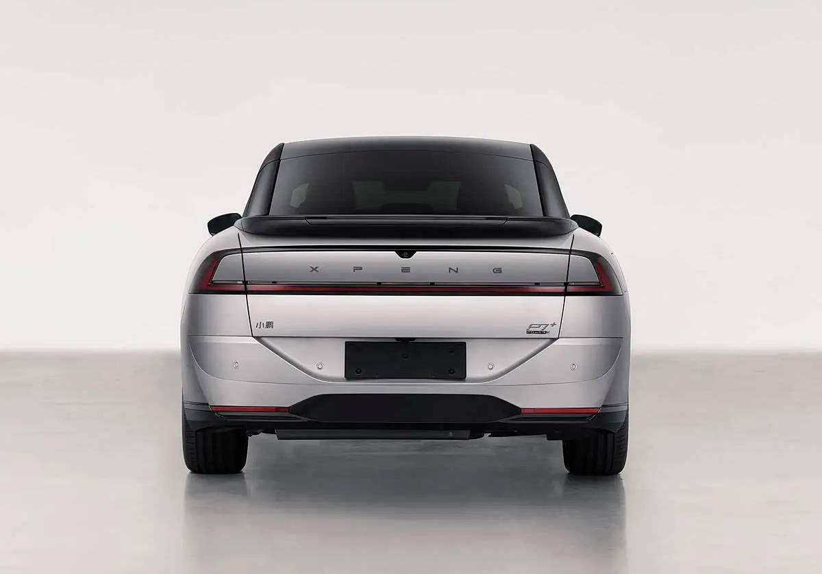 功率突破 200kW！全新奥迪 Q5L 申报，14 项选装 + 贯穿尾灯，同级没对手？