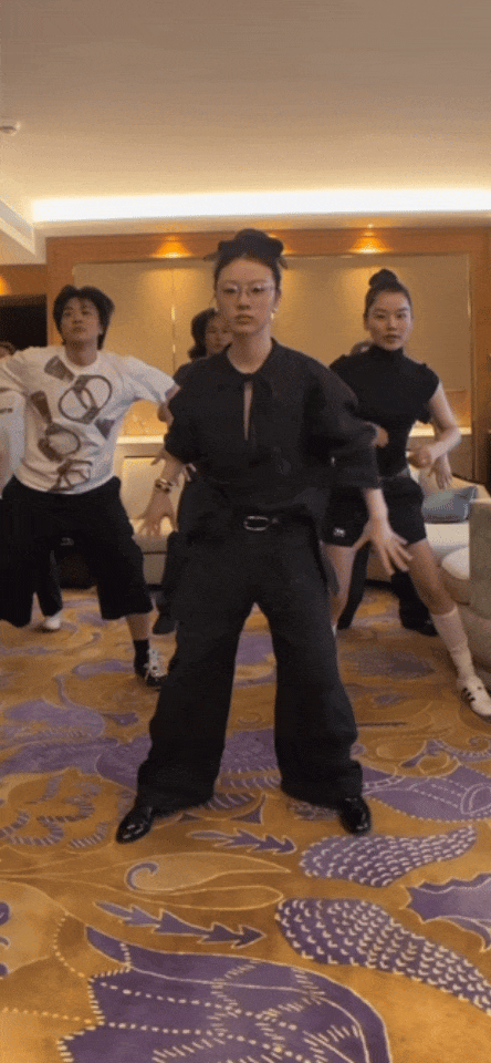 《技能五子棋》火爆全网，AI作曲的尽头是搞抽象？