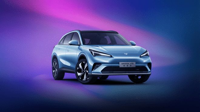 阿尔法T5增程版续航1215km，10月底上市，亏电加速7.6秒