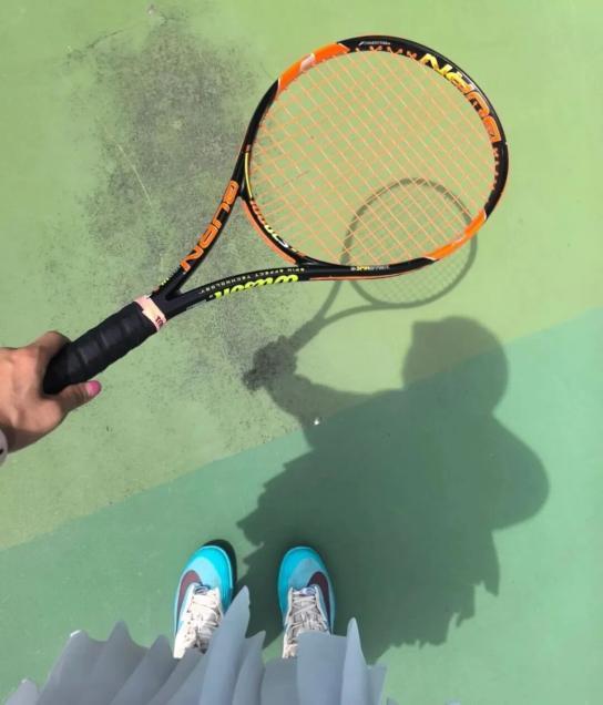 网球课60块，清迈成了打工人的“中产班”