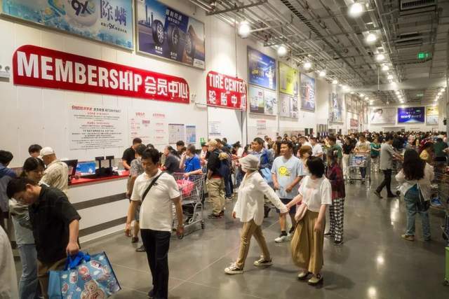 盒马、奥乐齐、沃尔玛、开市客,为什么你常去的大超市都是女老板