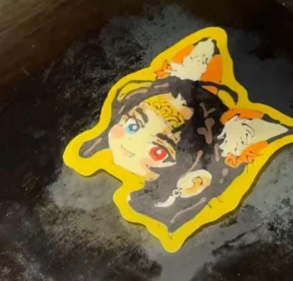 排队5小时，售价65元是智商税吗？卡通煎饼爆火