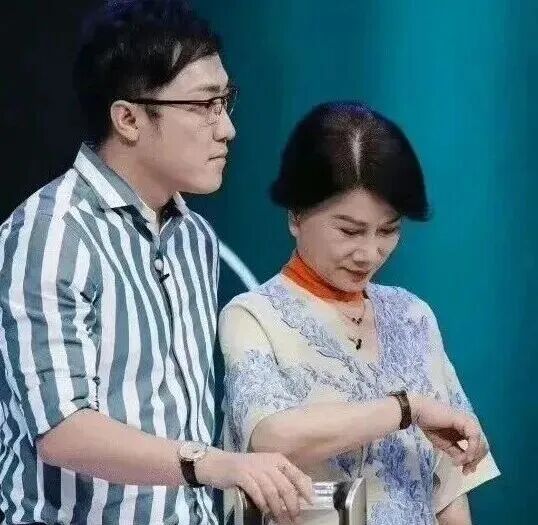 王自如欠债何以达到一个小目标?雷鸟能否成为他的应许之地?