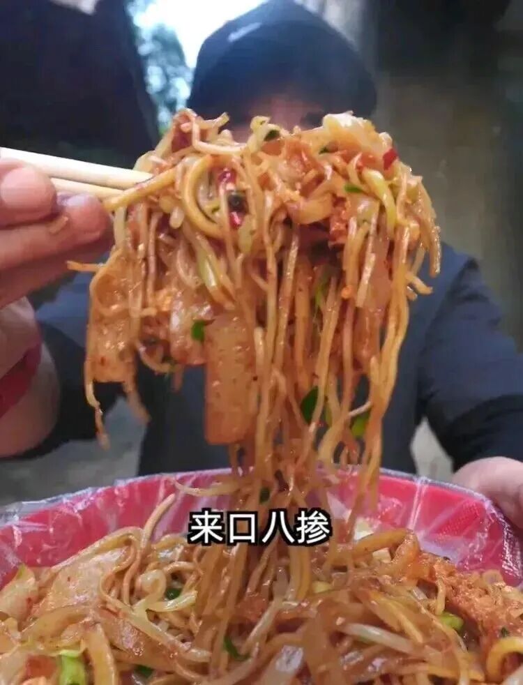 排队5小时，售价65元是智商税吗？卡通煎饼爆火