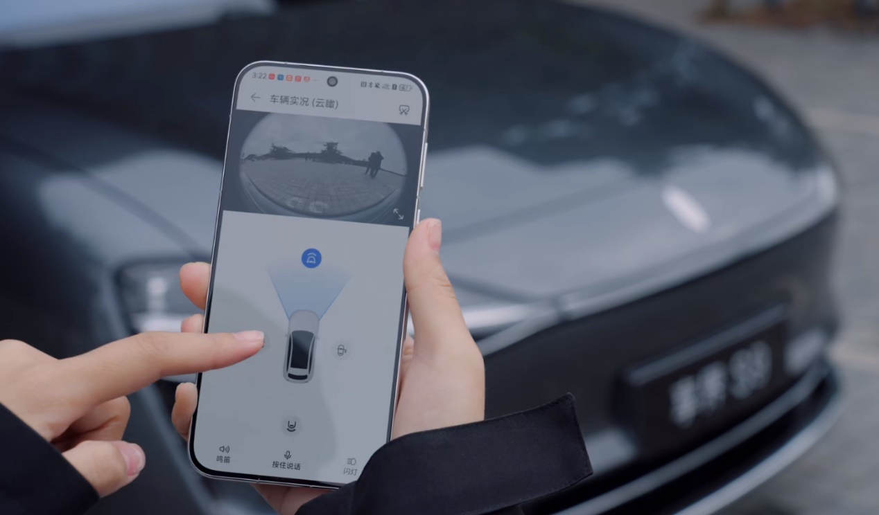 新款享界 S9 动态评测首发！哨兵模式增强实现主动交互，安防从 “记录” 变 “对话”