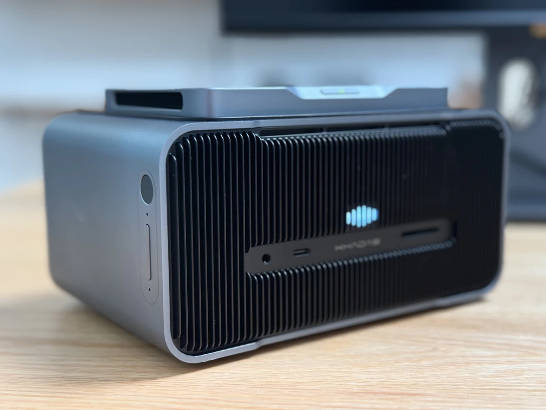 从书房到工作室，只需咔嗒一声：Khadas Mind 2 模块化工作流体验