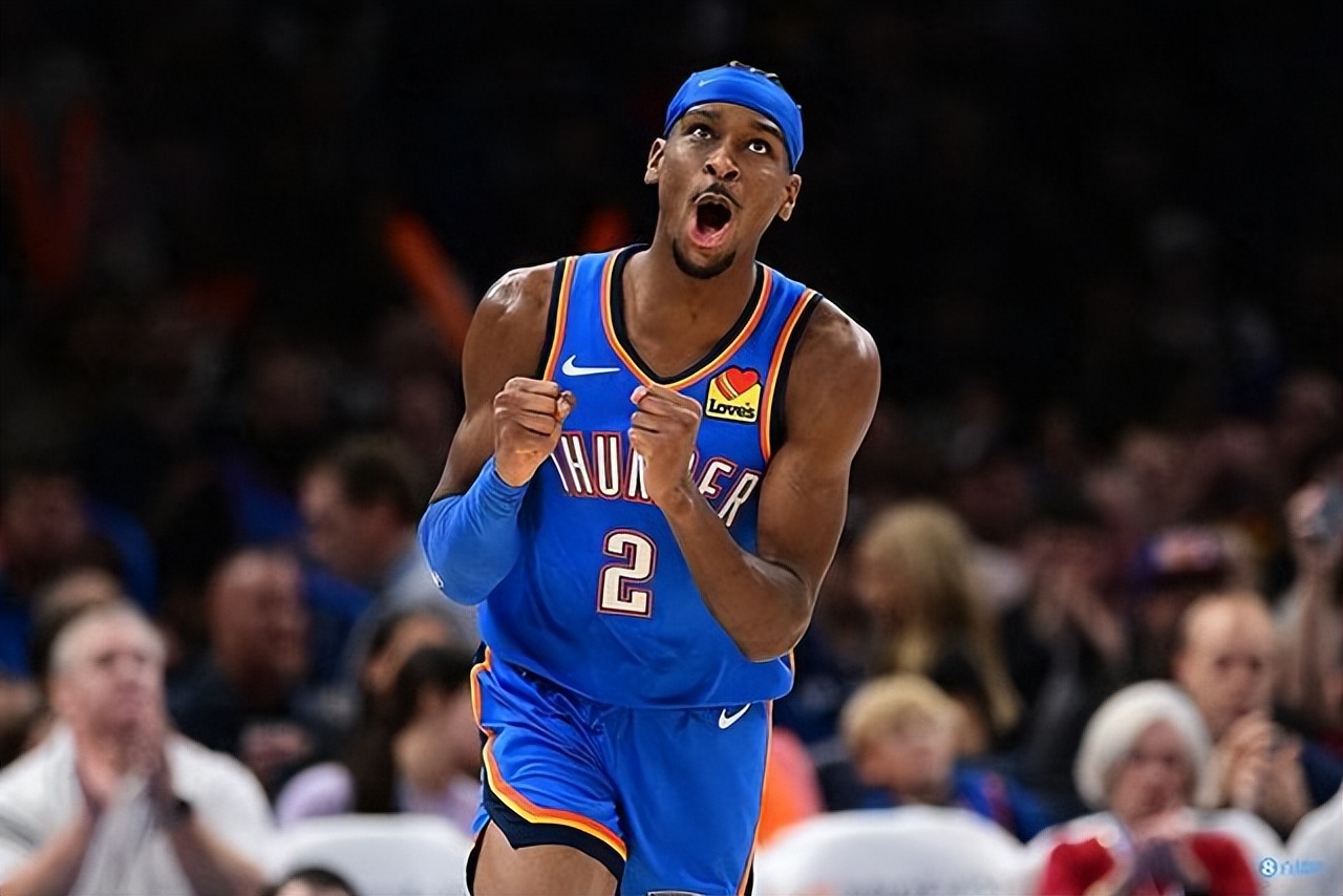 杨瀚森投进NBA生涯首个三分,开拓者46-67落后雷霆21分