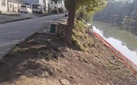 bdb7b7687d2748e8a844266007f2327a~tplv-tt-origin-web:gif
