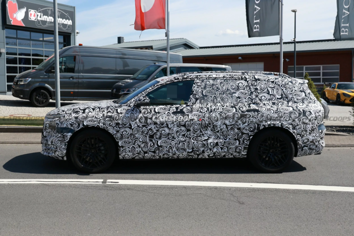 零百加速5.8秒，奥迪Q9携双版本登场，正面硬刚宝马X7、奔驰GLS