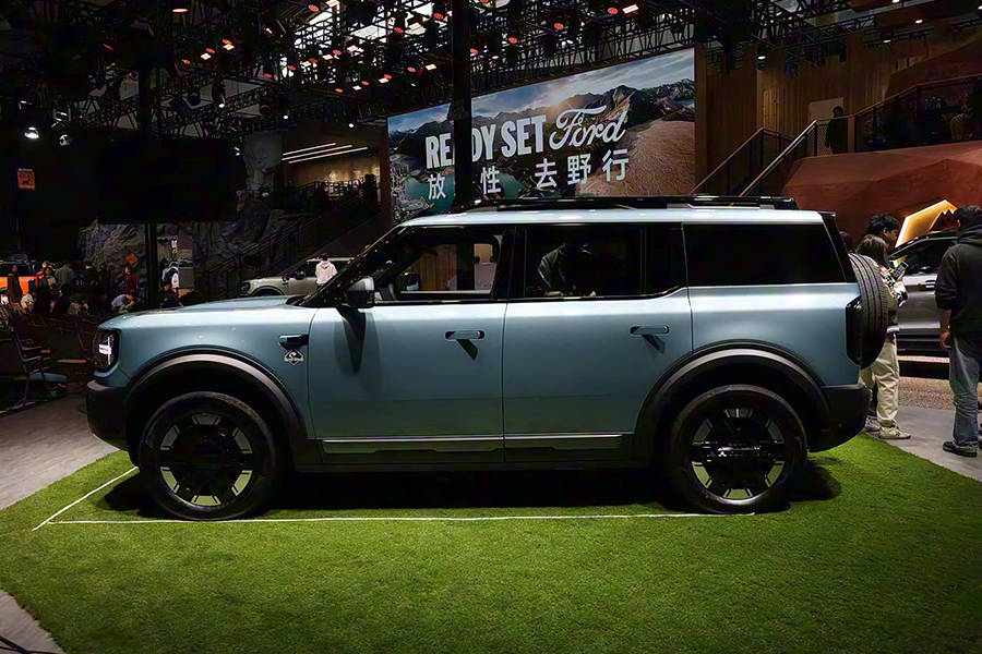 2025广州车展：福特智趣烈马携双动力登场，22.98万起解锁全场景出行