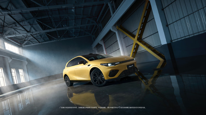 预售 10.58 万元的 Lafa 5，是零跑心中的「白月光」