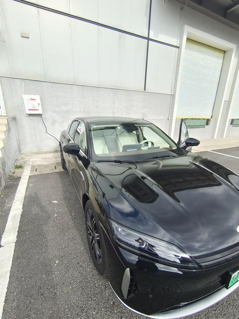 风云A9L充电场景