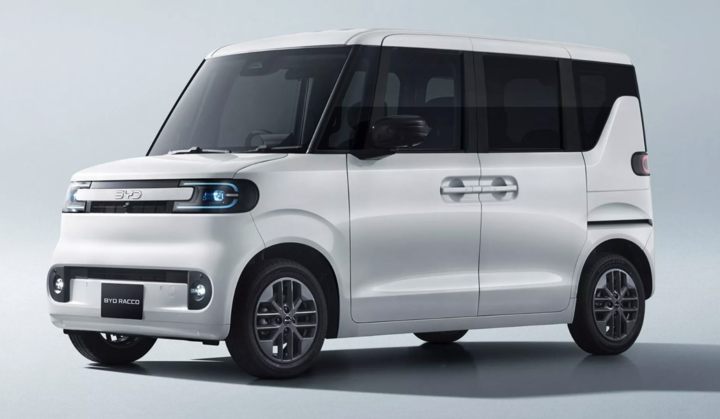 丰田大本营，被一辆比亚迪「海獭」惊醒了