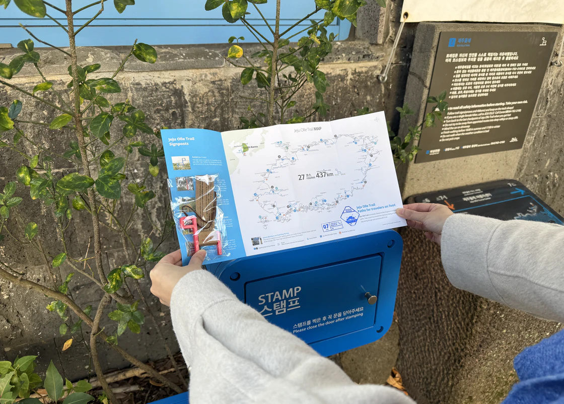 旅行中一定会买什么:10 位作者的旅途收藏与独家记忆