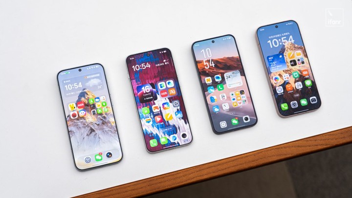 标准版的存在感之战！「荣米OV」四大金刚标准版横评