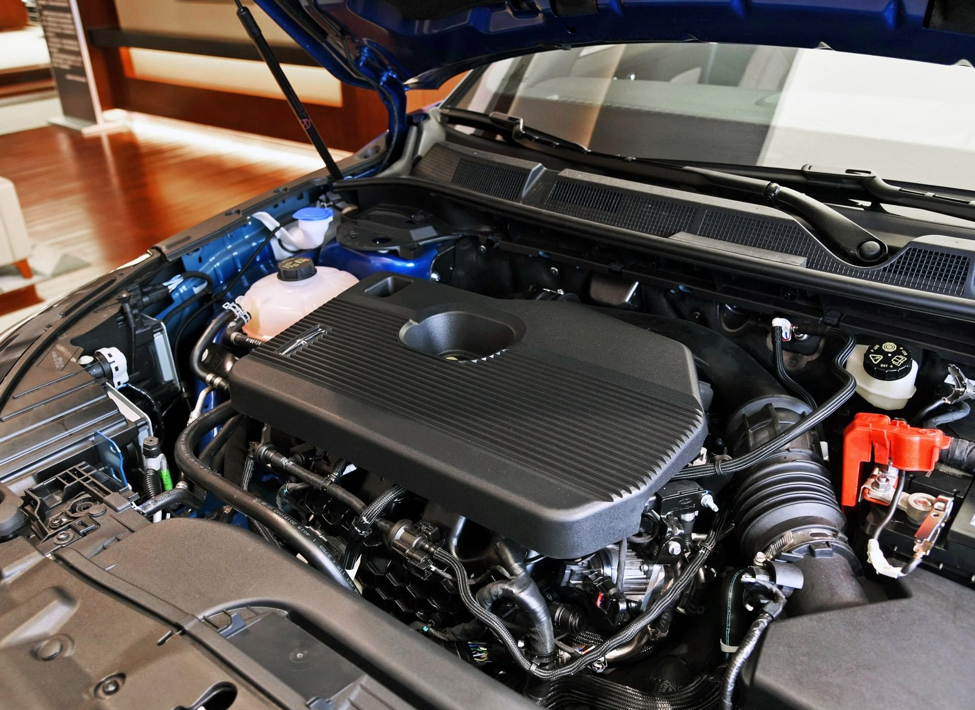 林肯航海家2.0T发动机