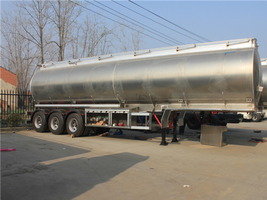 油罐车食用油运输