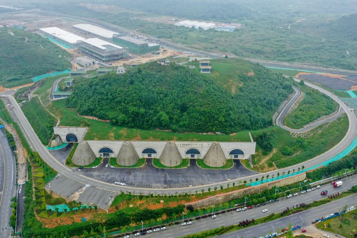 地球快养不起AI 了，谷歌英伟达被逼上太空，结果便宜了马斯克