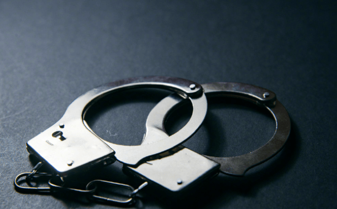 博士生提供涉密地形图获刑15年，4万元换15年牢狱