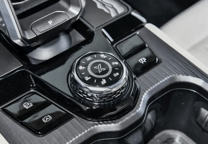 实测捷途山海T1：220km纯电+6.69L亏电油耗，14.99万值哭了