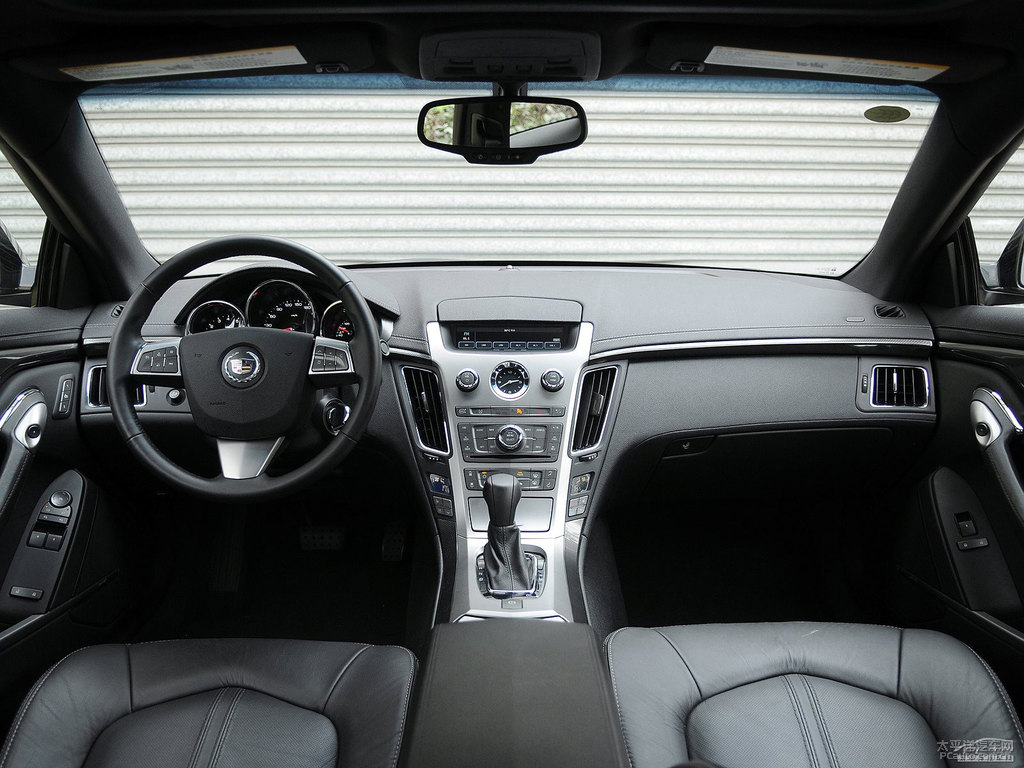2019款凯迪拉克CTS内饰