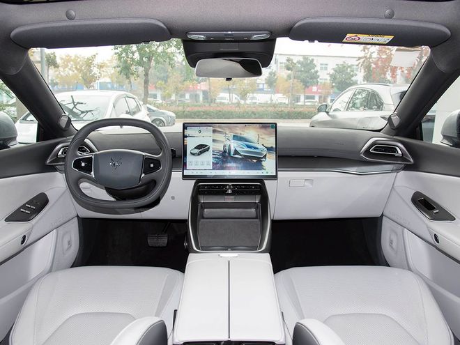 极狐阿尔法S5官降2.39万限时优惠：10.39万起售，5款配置深度解析 已保存