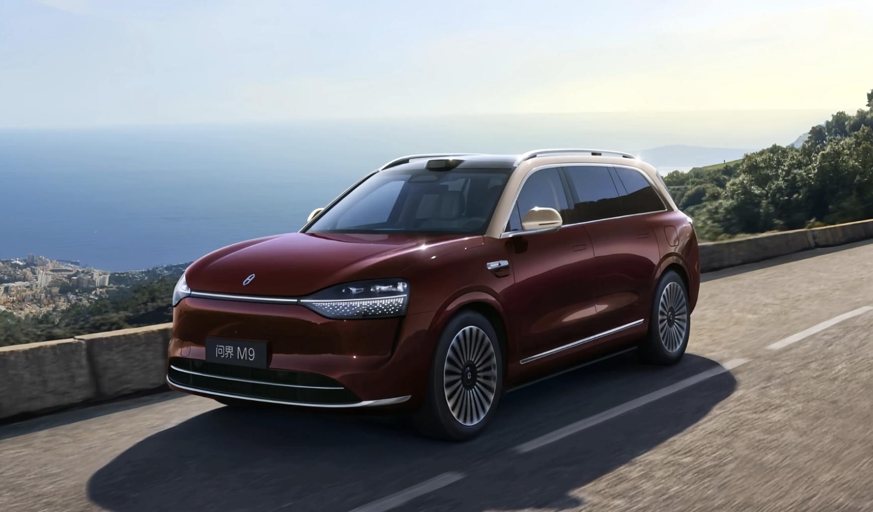 问界 M6 携 M8 热度入局，与理想 L6 贴身肉搏，家用 SUV 市场引关注