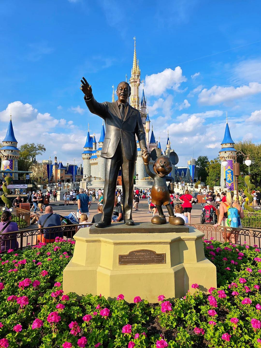 全国主题乐园第一县落子中部小城，它到底凭什么？