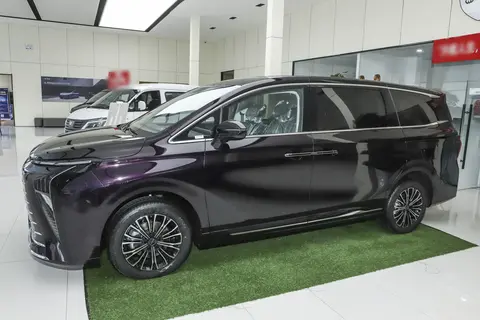 东风风行星海V9新增车型，配置拉满才18.99万