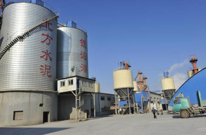 水泥行业产能过剩背景下的厂区实景