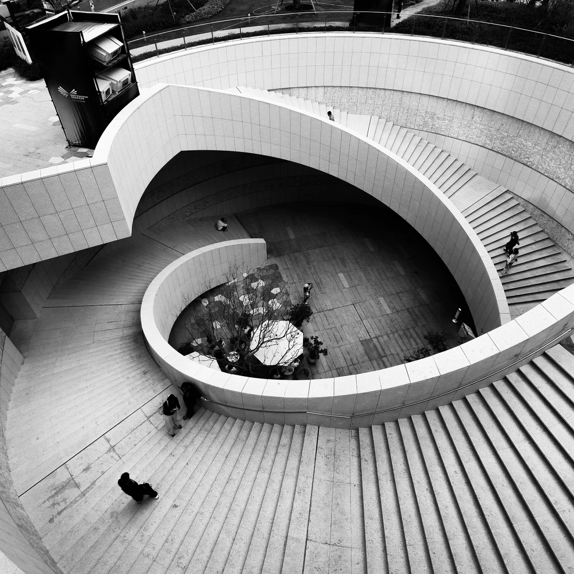 一镜解锁 “方” 寸天地！超广角定焦相机开启视觉新革命