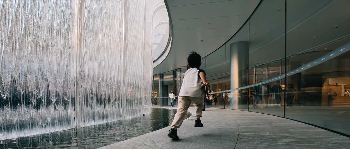 一镜解锁 “方” 寸天地！超广角定焦相机开启视觉新革命