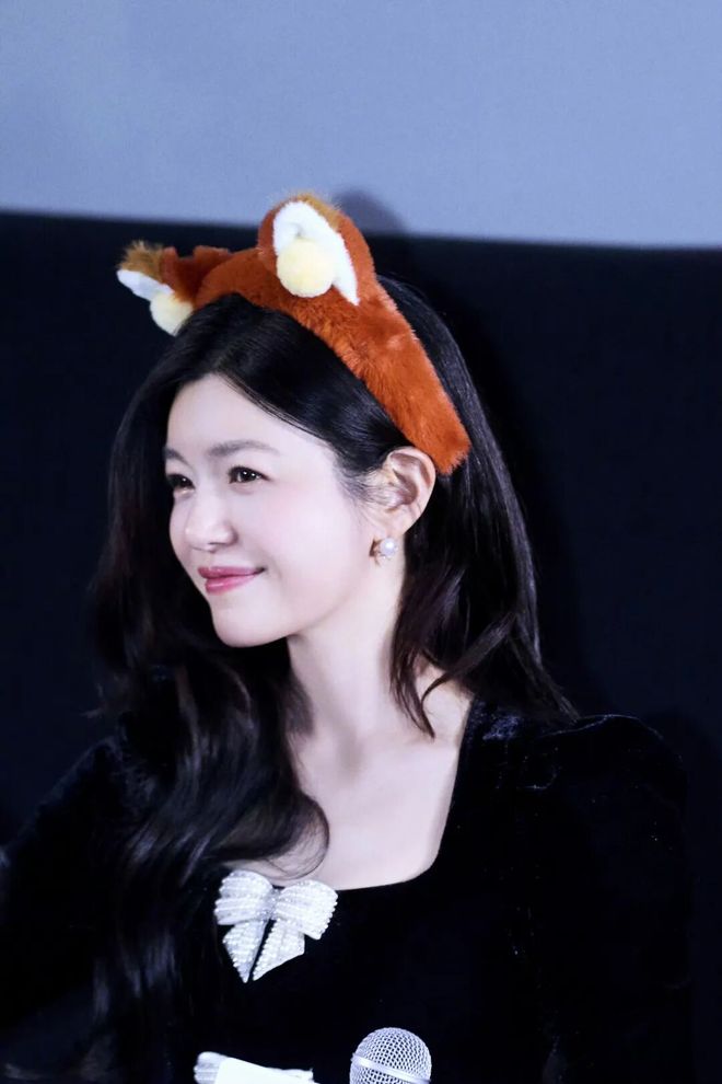 离婚的陈妍希，终于过上好日子
