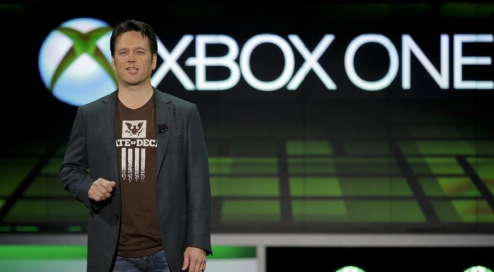 传奇掌舵人今日退休,Xbox 正式「死去」